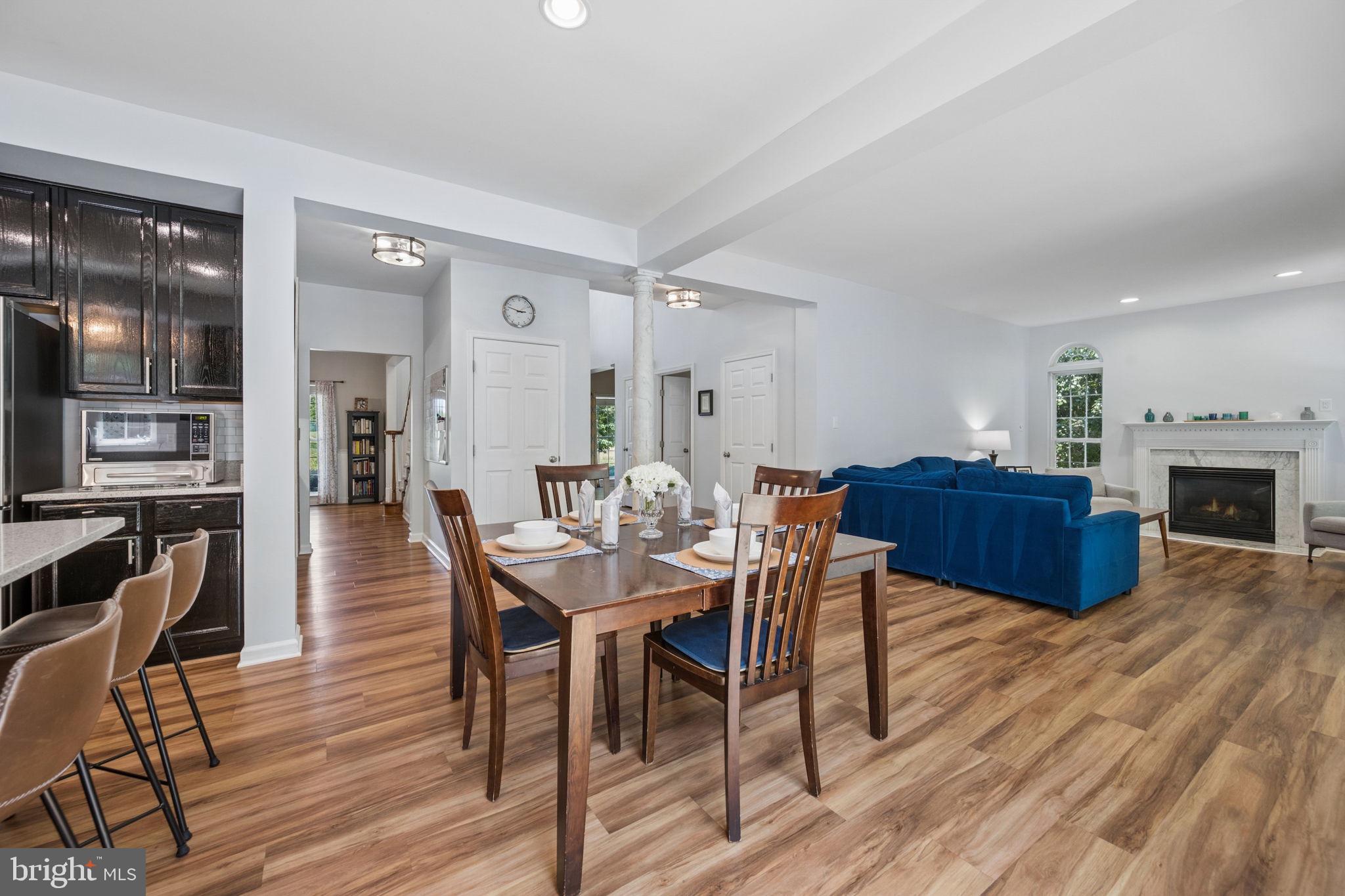HUNTERS RUN - Residential
