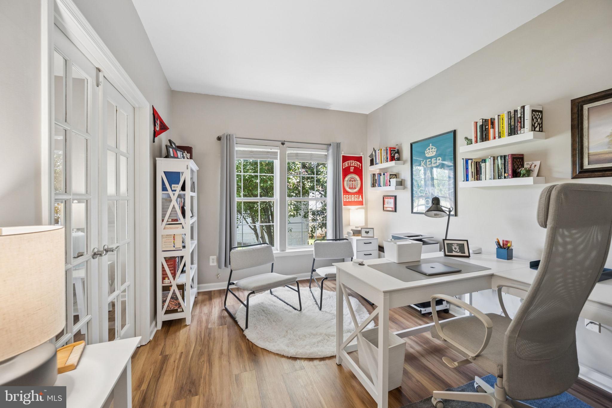 HUNTERS RUN - Residential