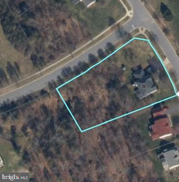 HUNTERS RUN - Residential