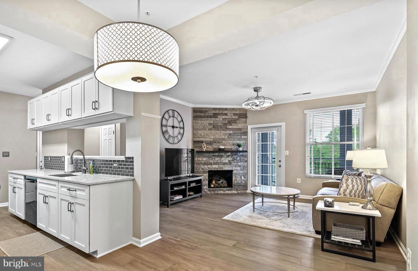 RIVERBEND AT CASCADES - Residential Lease