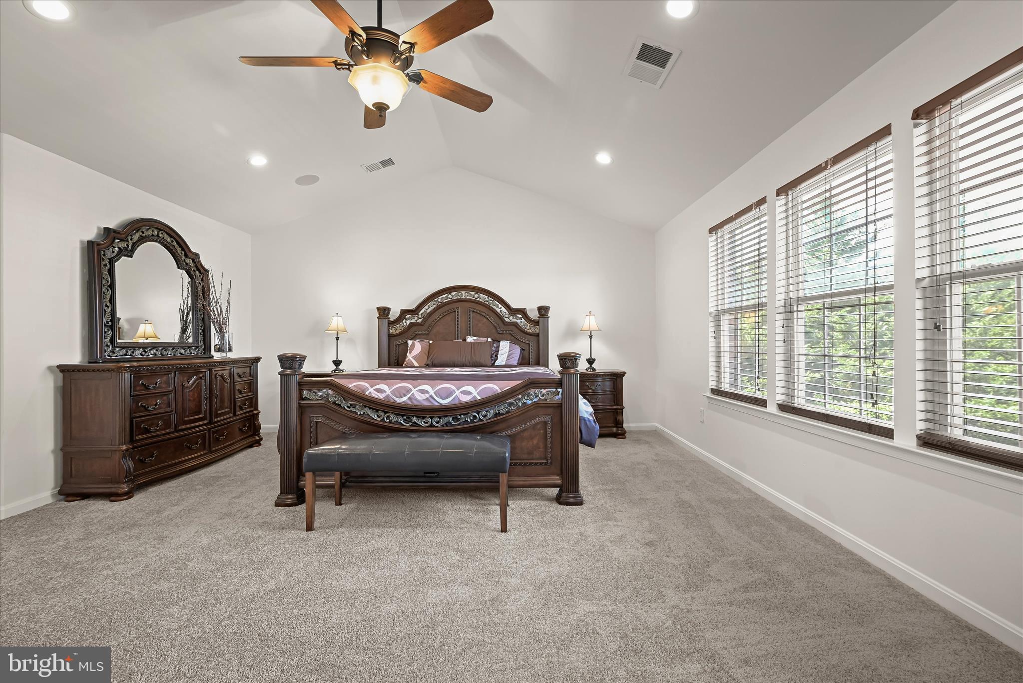 HUNTERS RIDGE - Residential