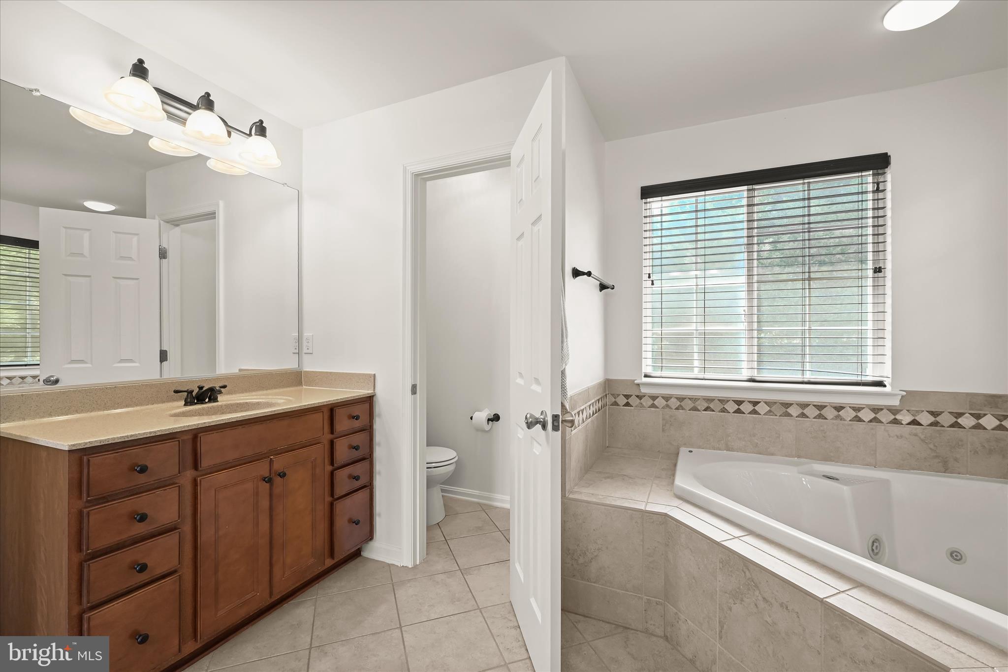 HUNTERS RIDGE - Residential