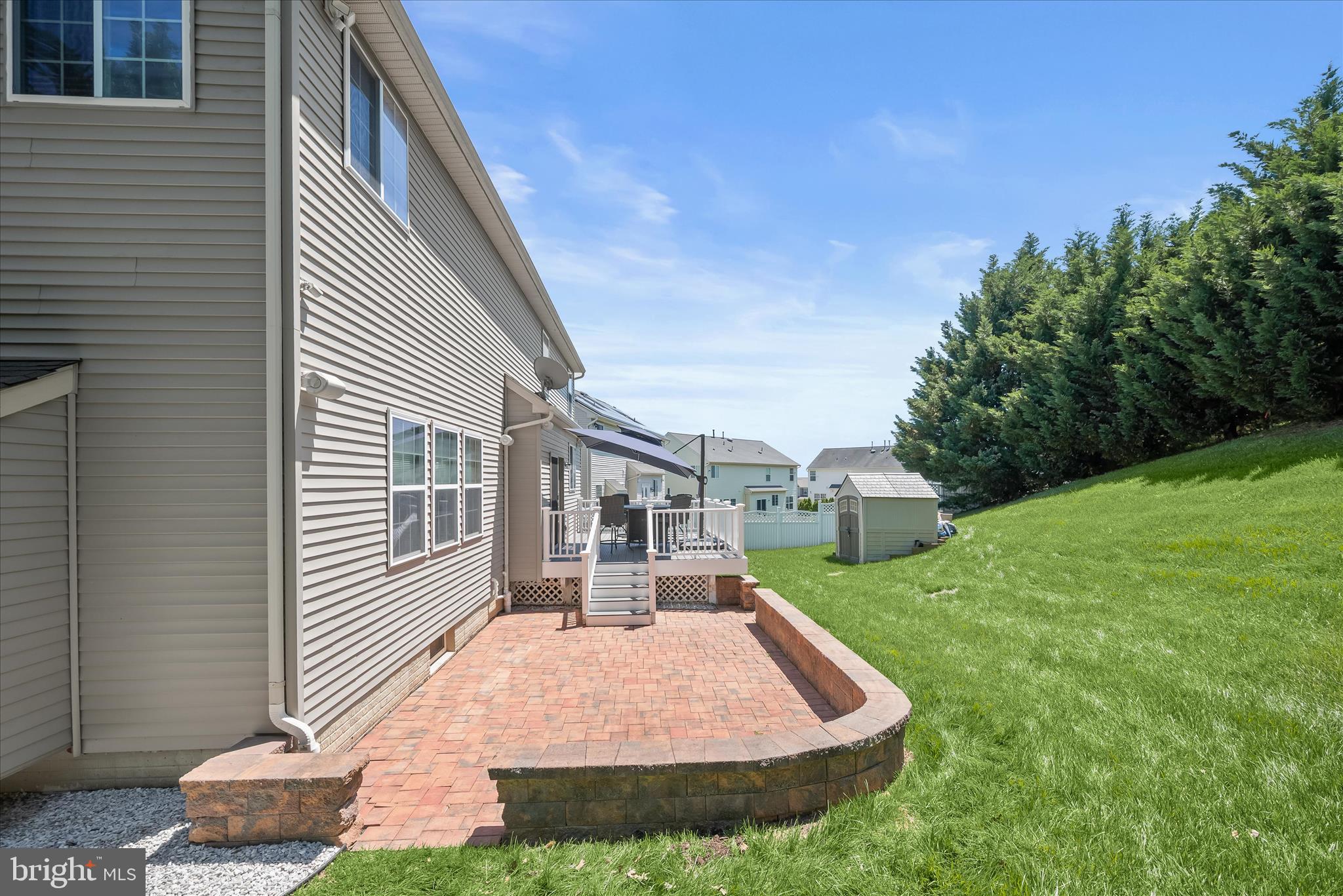 HUNTERS RIDGE - Residential
