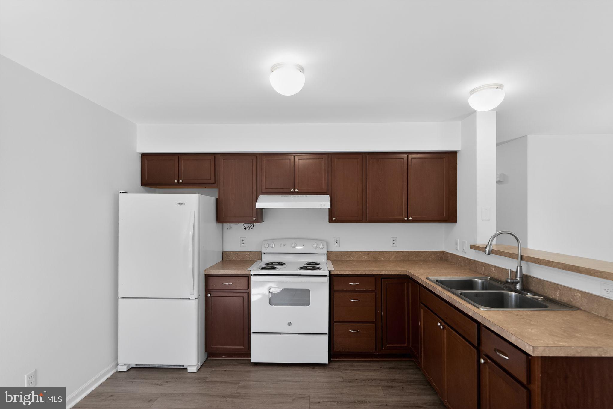 OLIVER BEACH - Residential