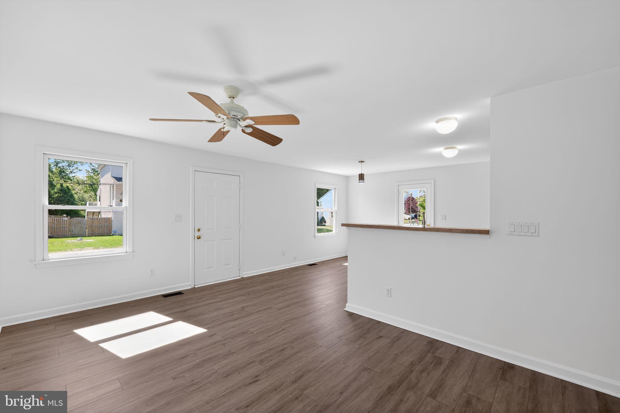 OLIVER BEACH - Residential