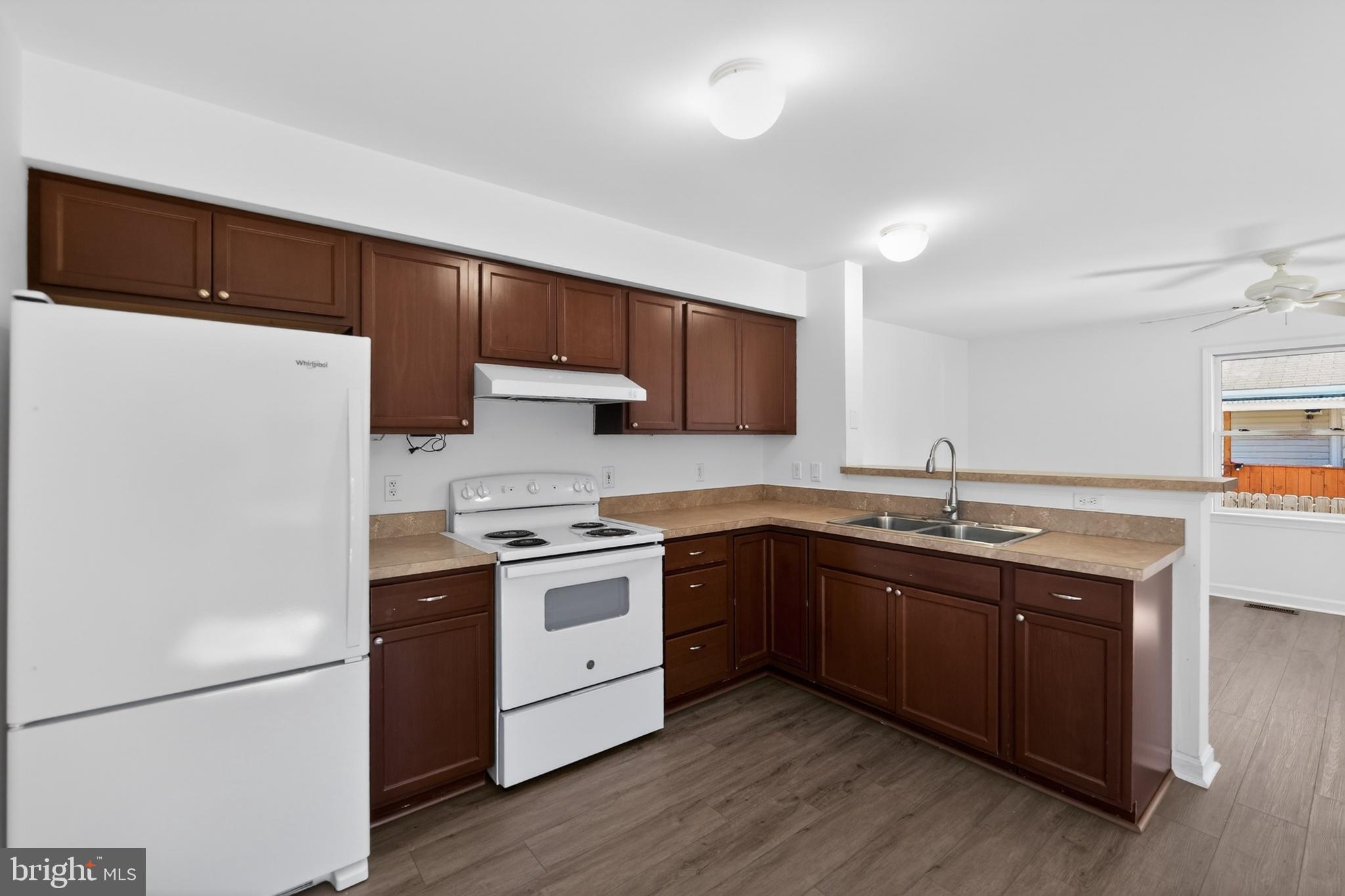 OLIVER BEACH - Residential