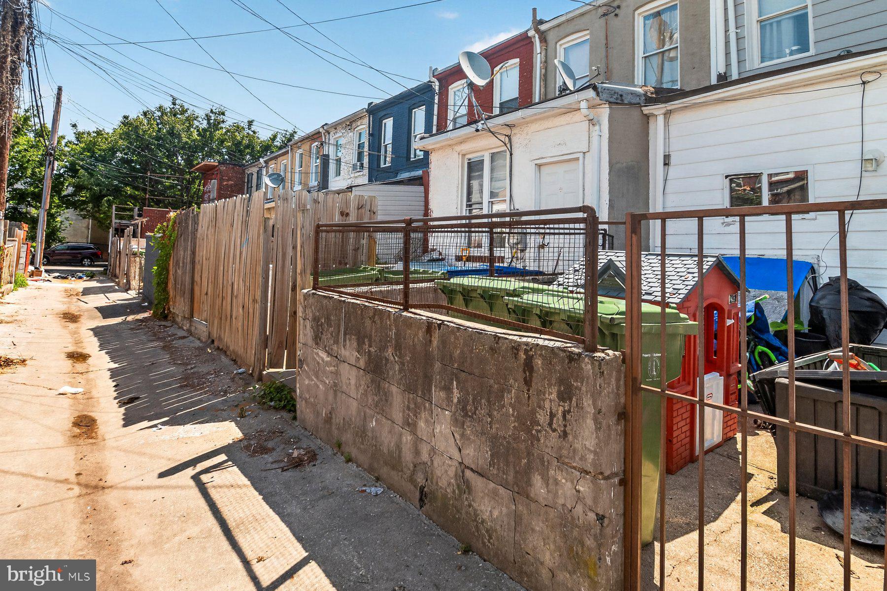 WASHINGTON VILLAGE - Residential