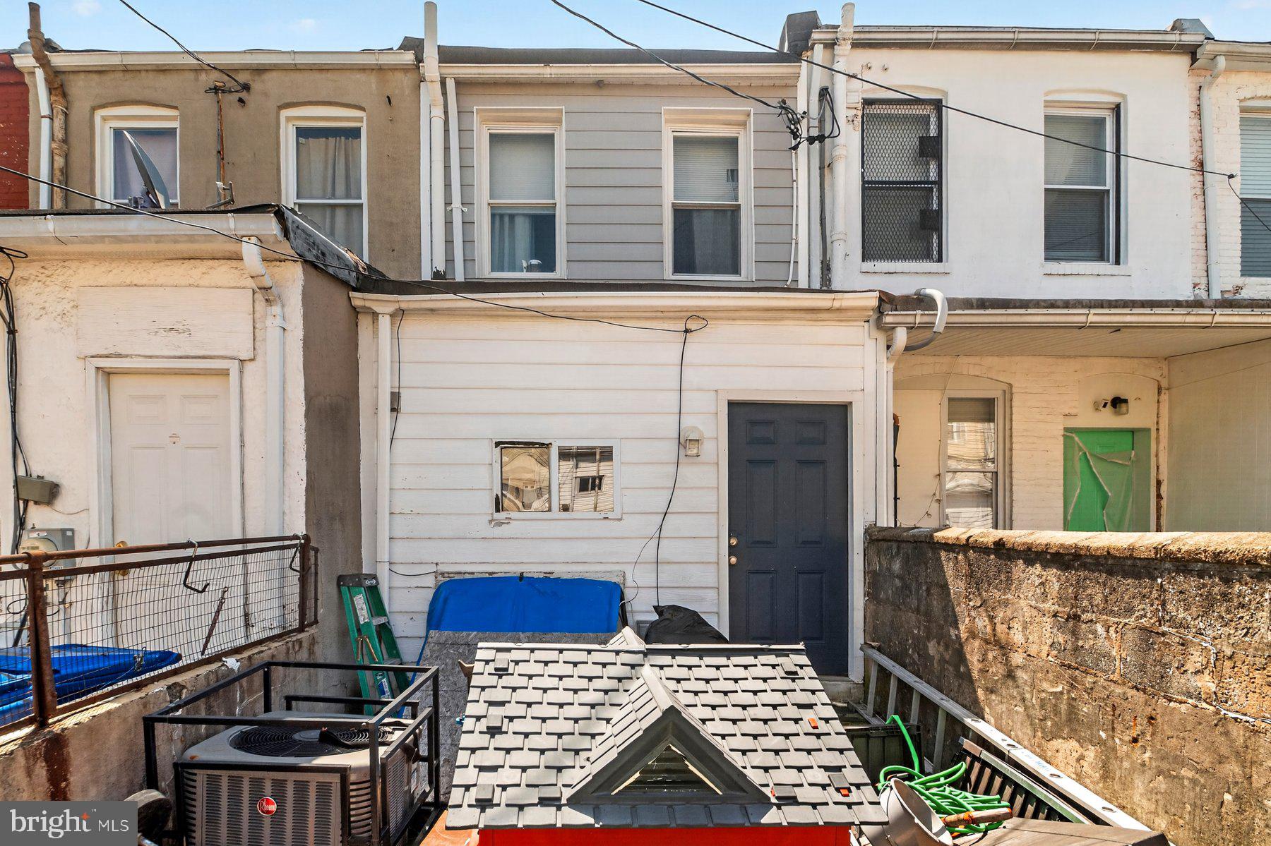 WASHINGTON VILLAGE - Residential