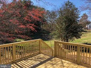 TEMPLE HILLS - Residential