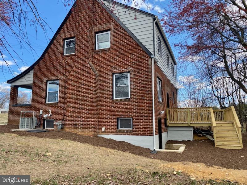 TEMPLE HILLS - Residential