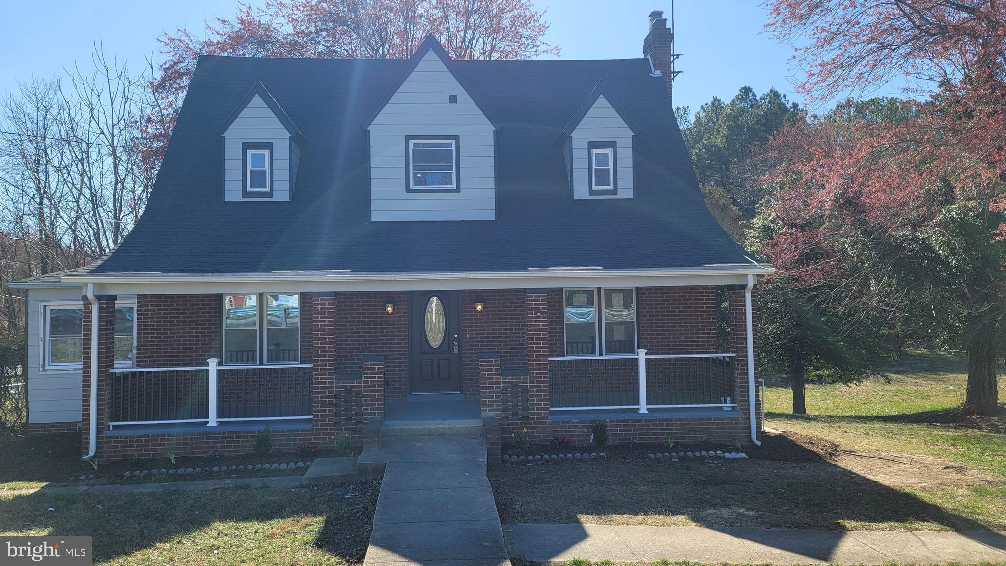 TEMPLE HILLS - Residential