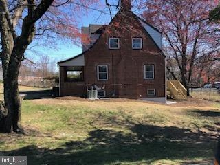 TEMPLE HILLS - Residential
