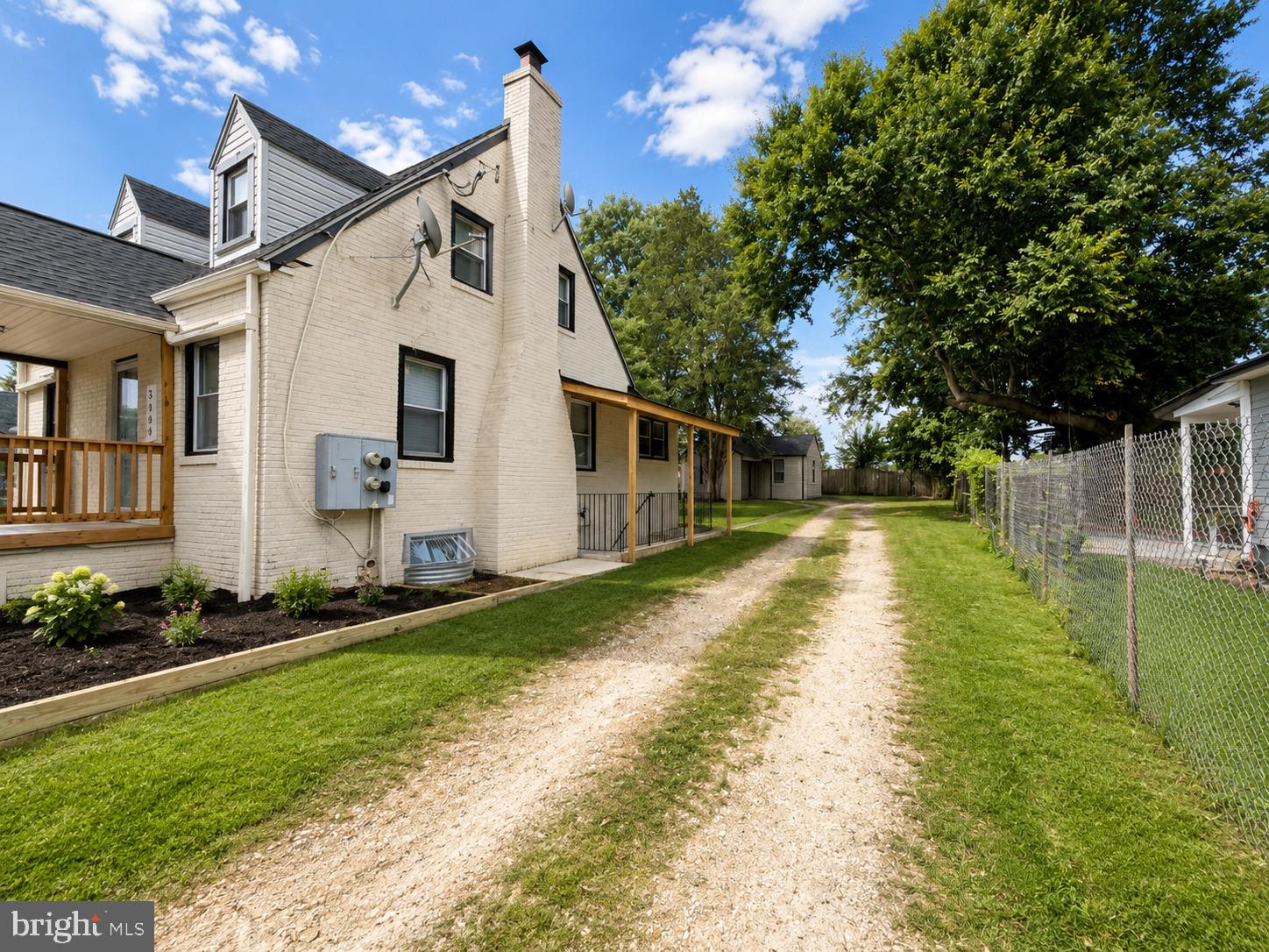 SWANLAND HEIGHTS - Residential