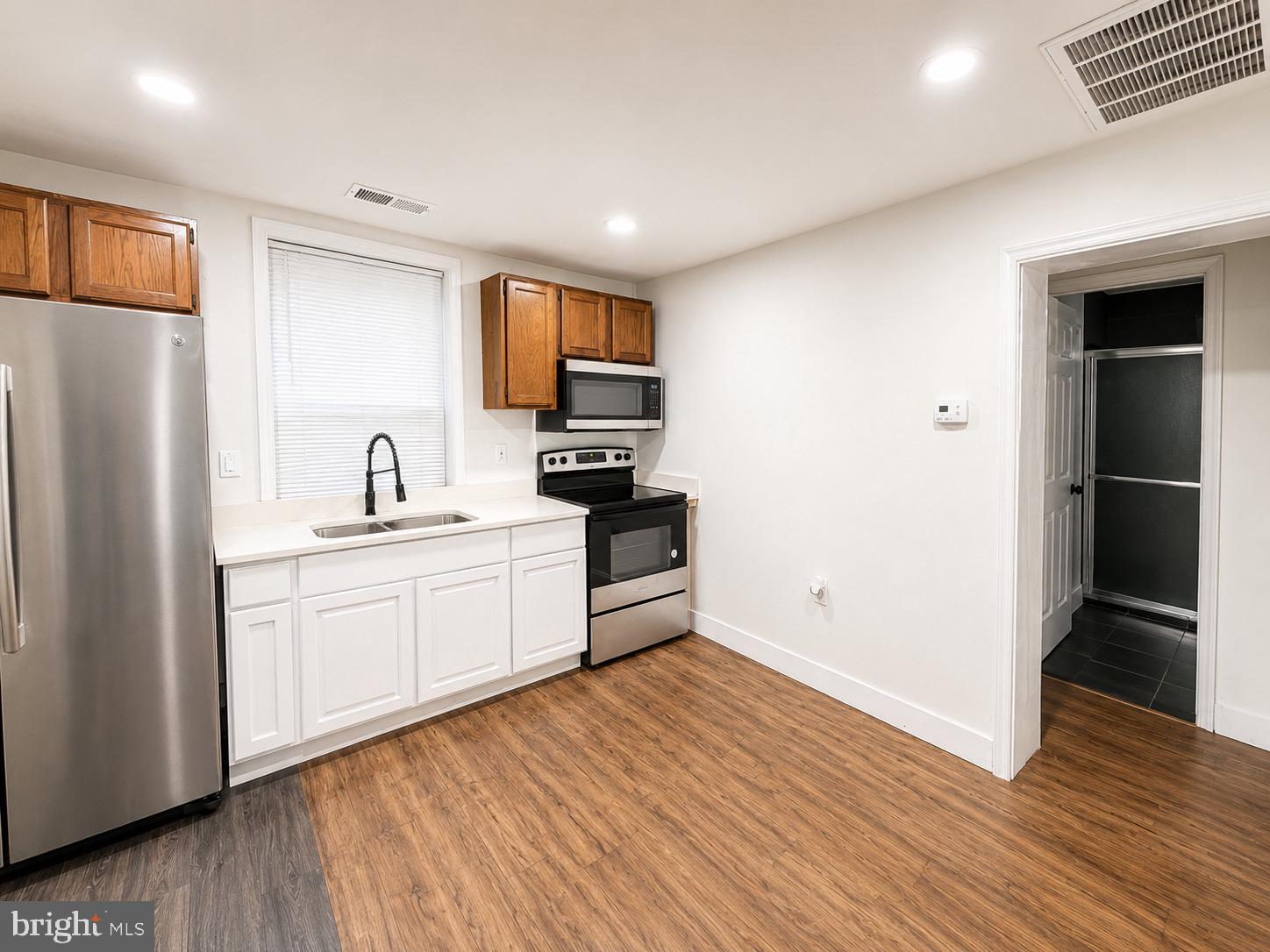 SWANLAND HEIGHTS - Residential