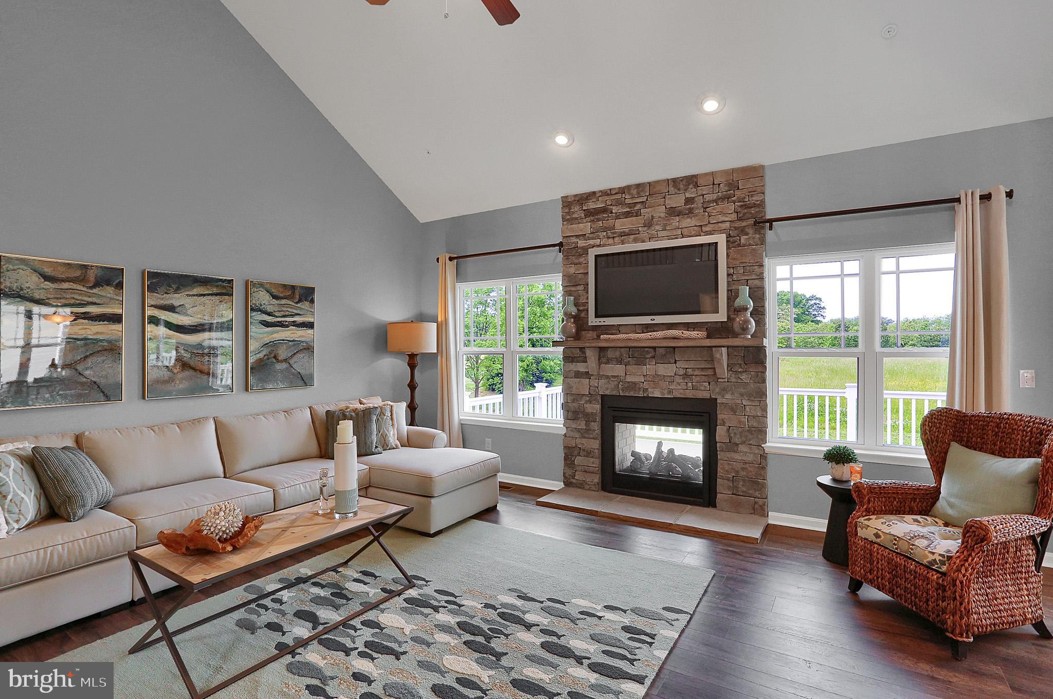 LIBERTY GROVE - Residential