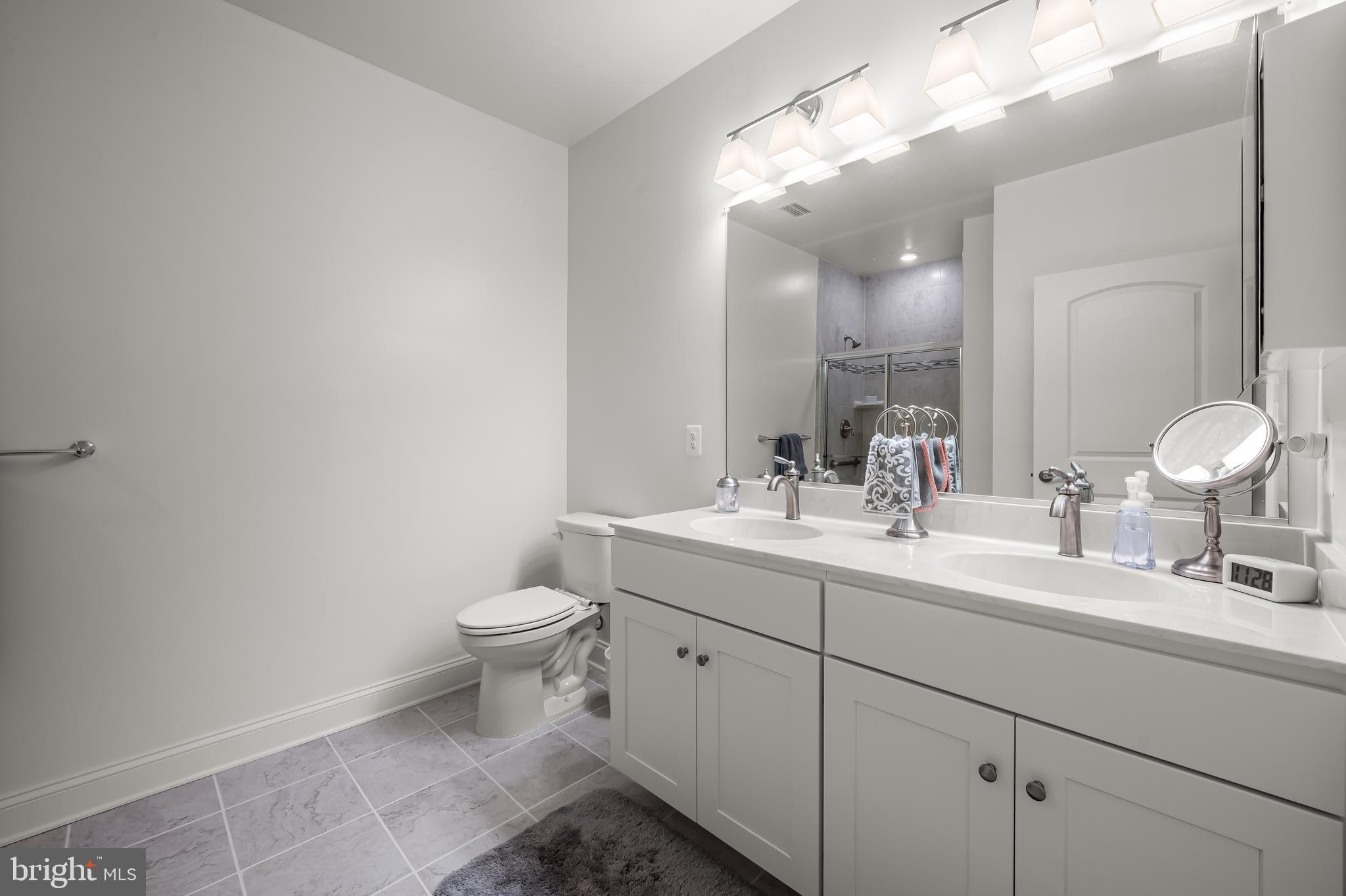 OVERLOOK AT GATEWAY - Residential