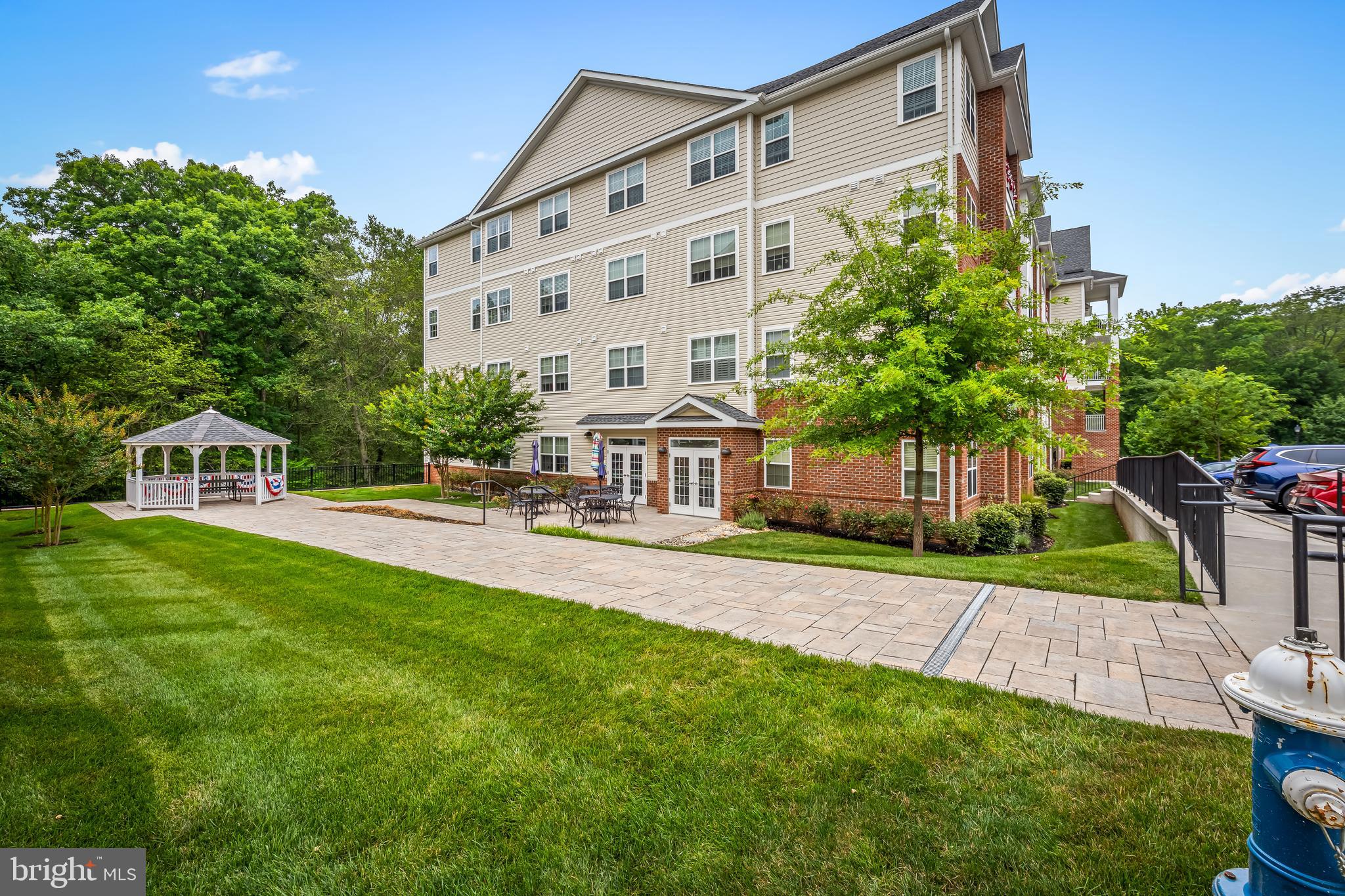 OVERLOOK AT GATEWAY - Residential