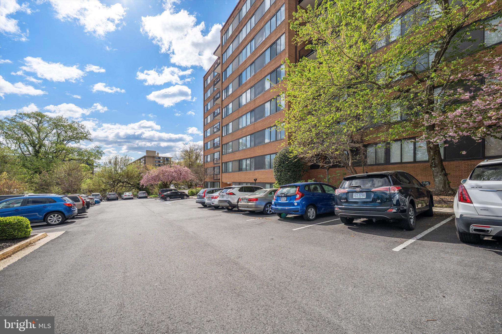 CARLYN PLACE - Residential