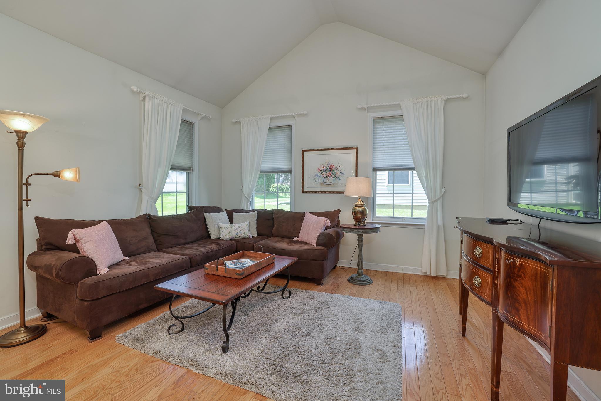 FLOWERS MILL - Residential