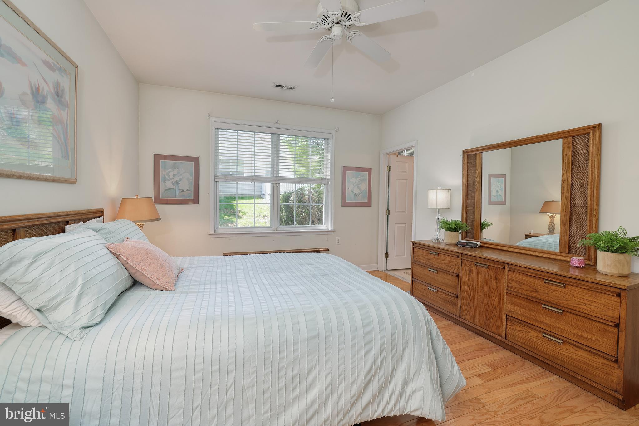 FLOWERS MILL - Residential