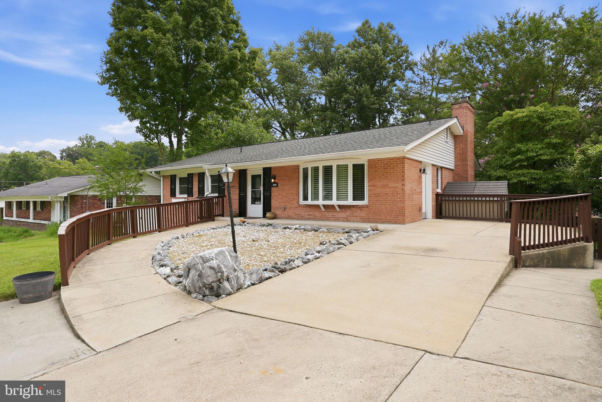 FOXHALL - Residential