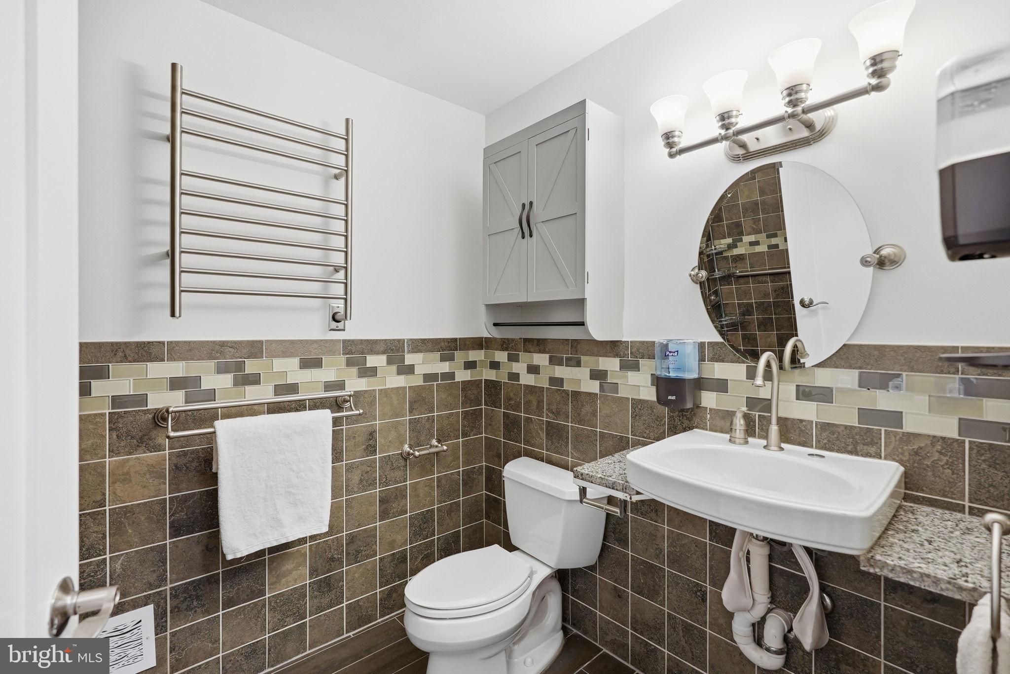FOXHALL - Residential