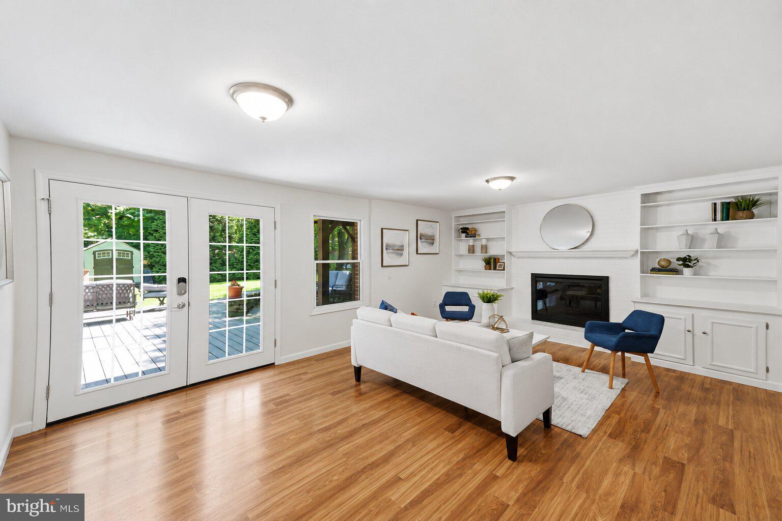 FOXHALL - Residential