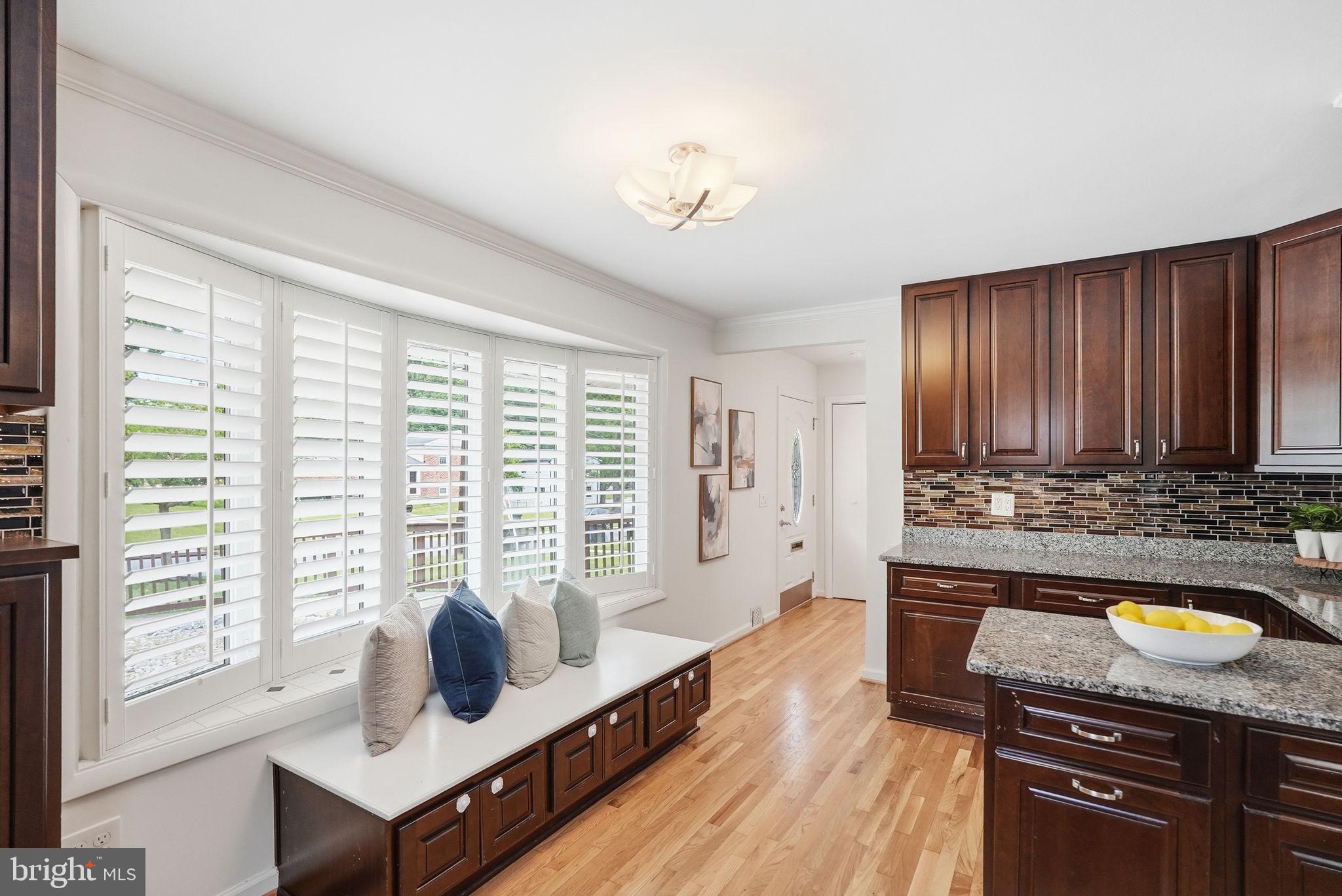 FOXHALL - Residential