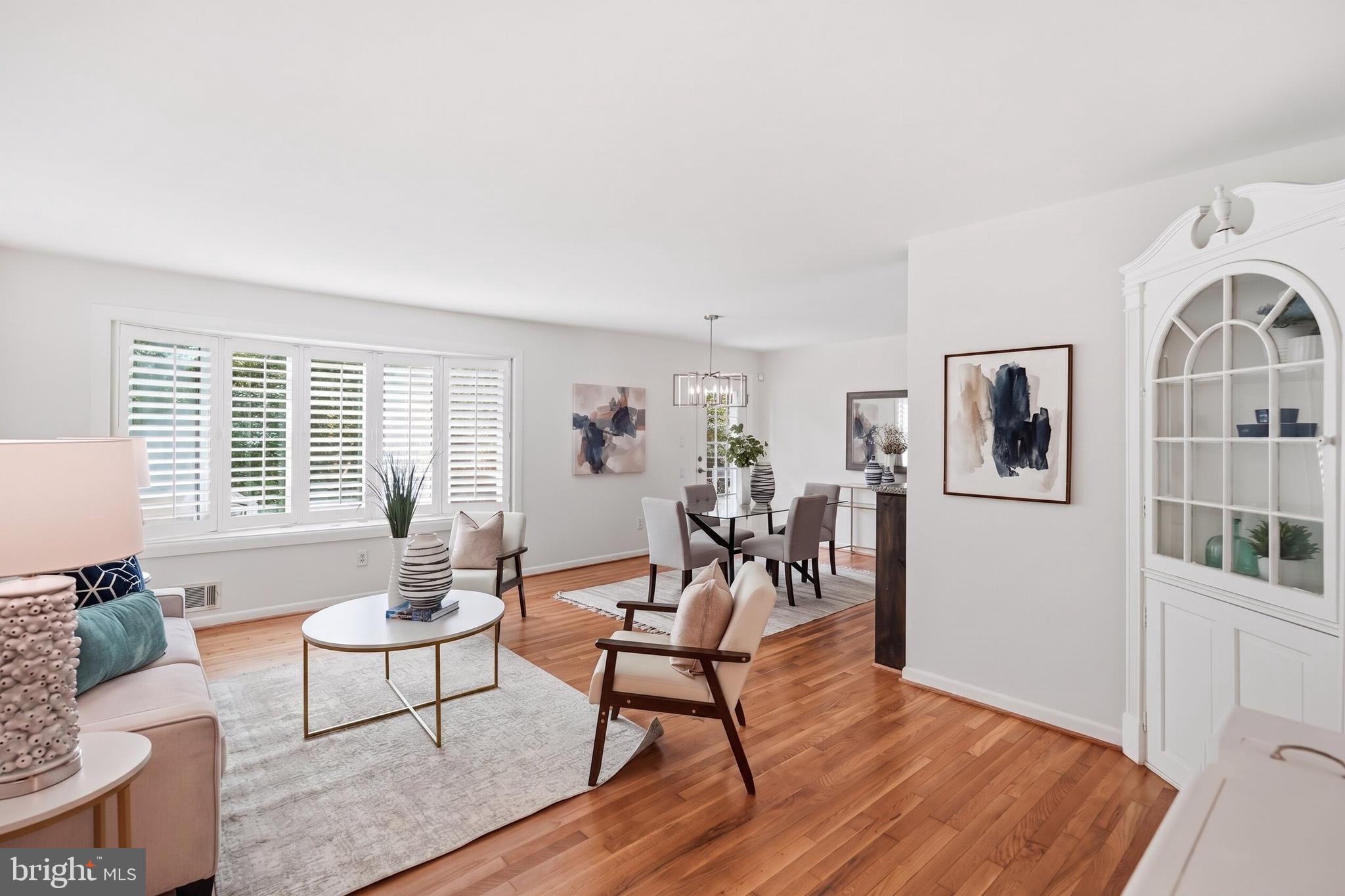 FOXHALL - Residential