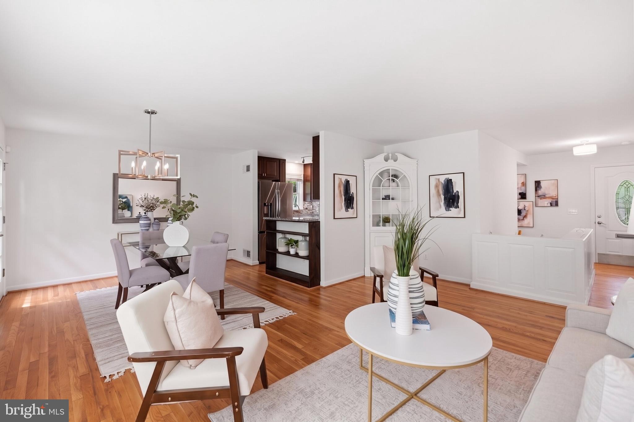 FOXHALL - Residential
