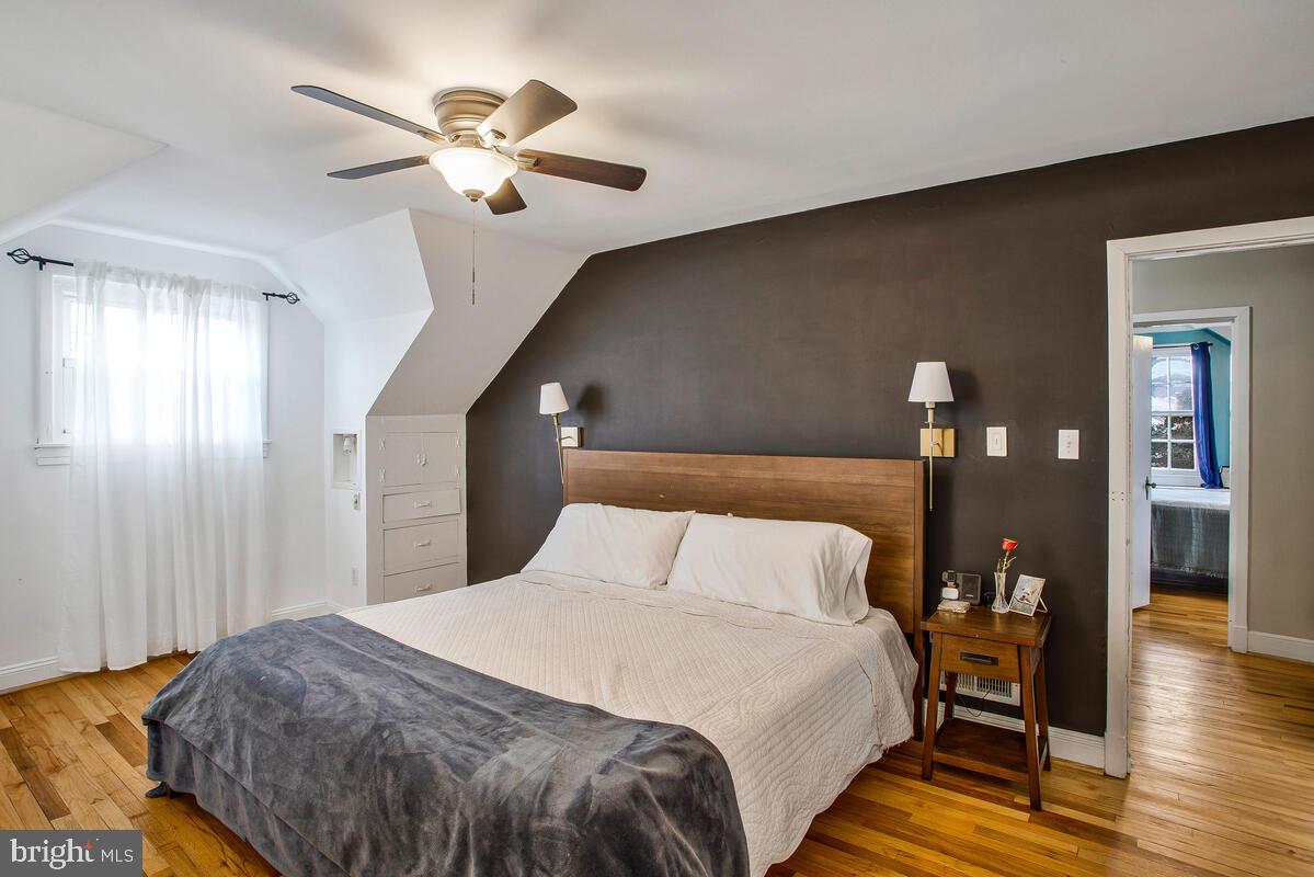 HOMEWOOD - Residential