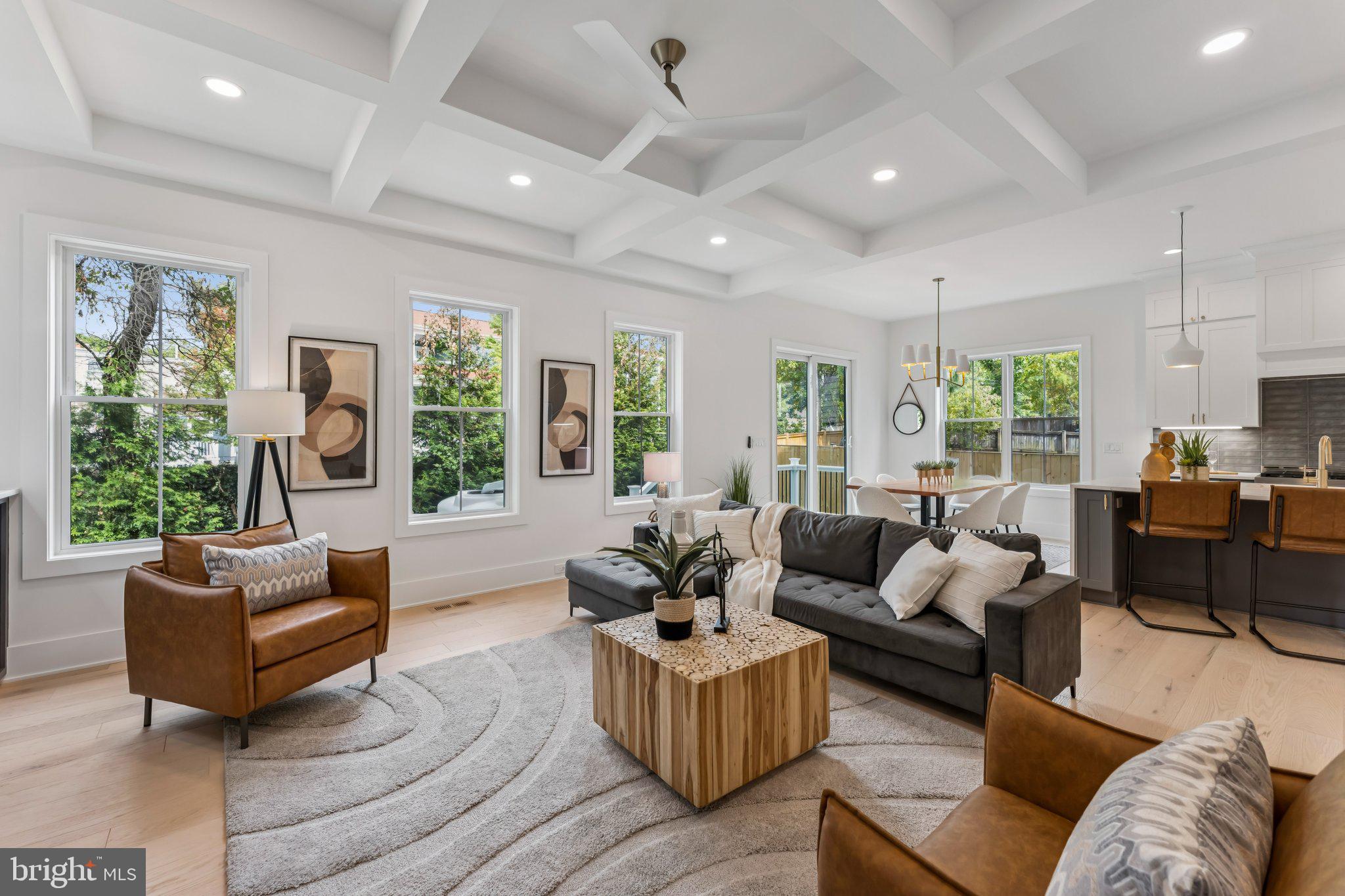 WAYCROFT - WOODLAWN - Residential