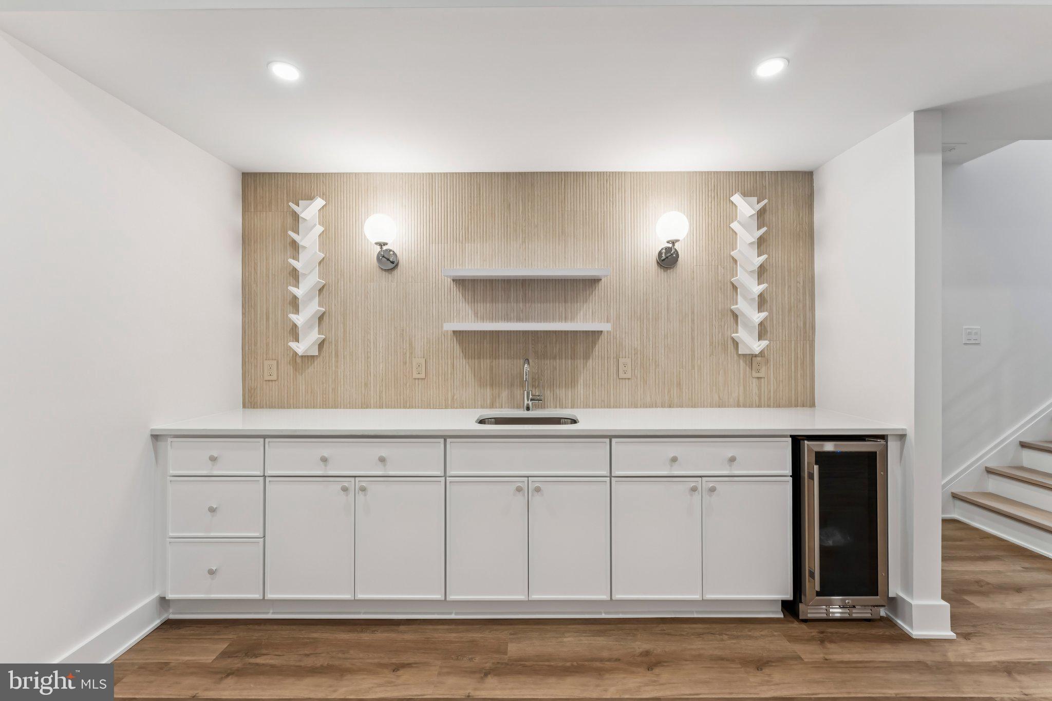 WAYCROFT - WOODLAWN - Residential