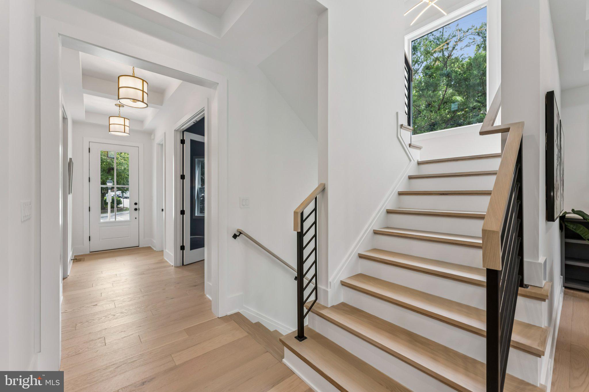 WAYCROFT - WOODLAWN - Residential