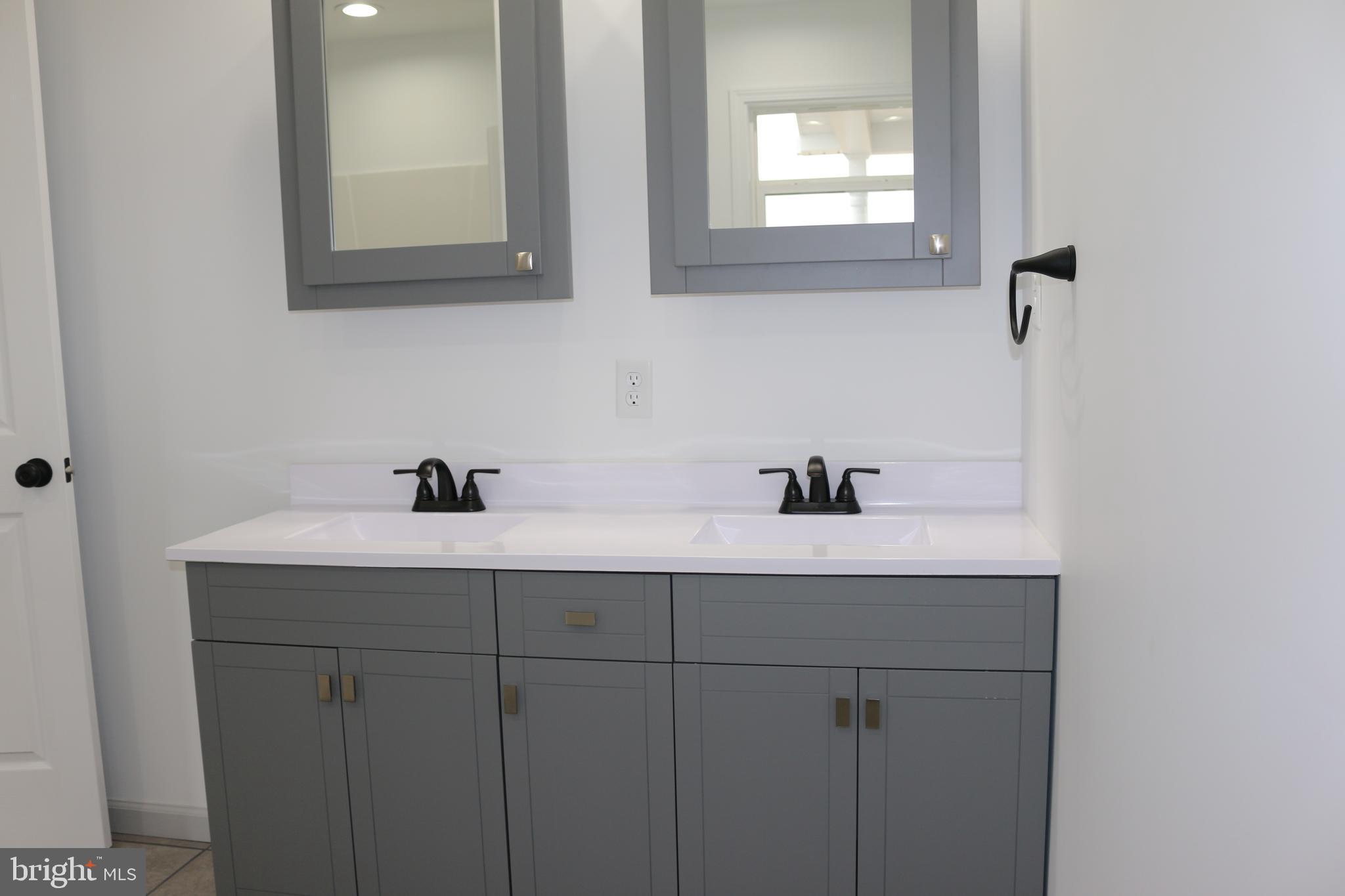 HIGHLAND ESTATES - Residential