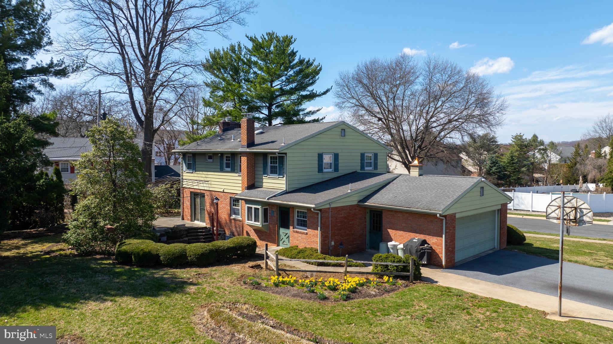 MILBETH VILLAGE - Residential