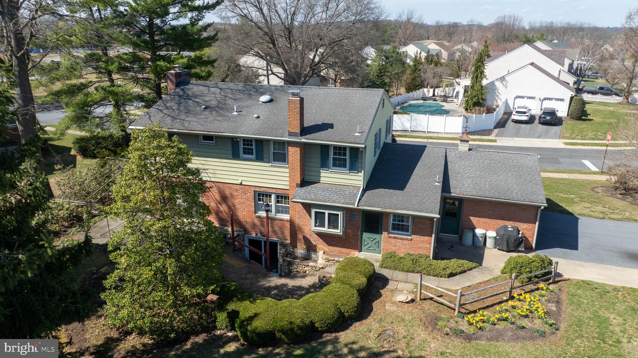 MILBETH VILLAGE - Residential
