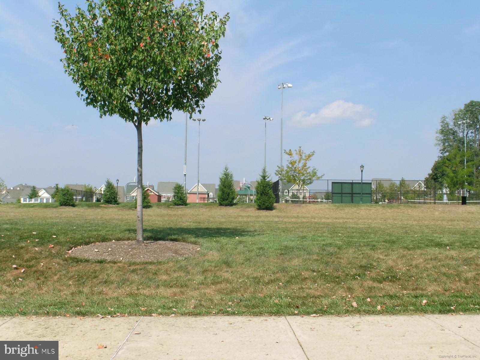 KING FARM BAILEYS COMMON - Residential Lease