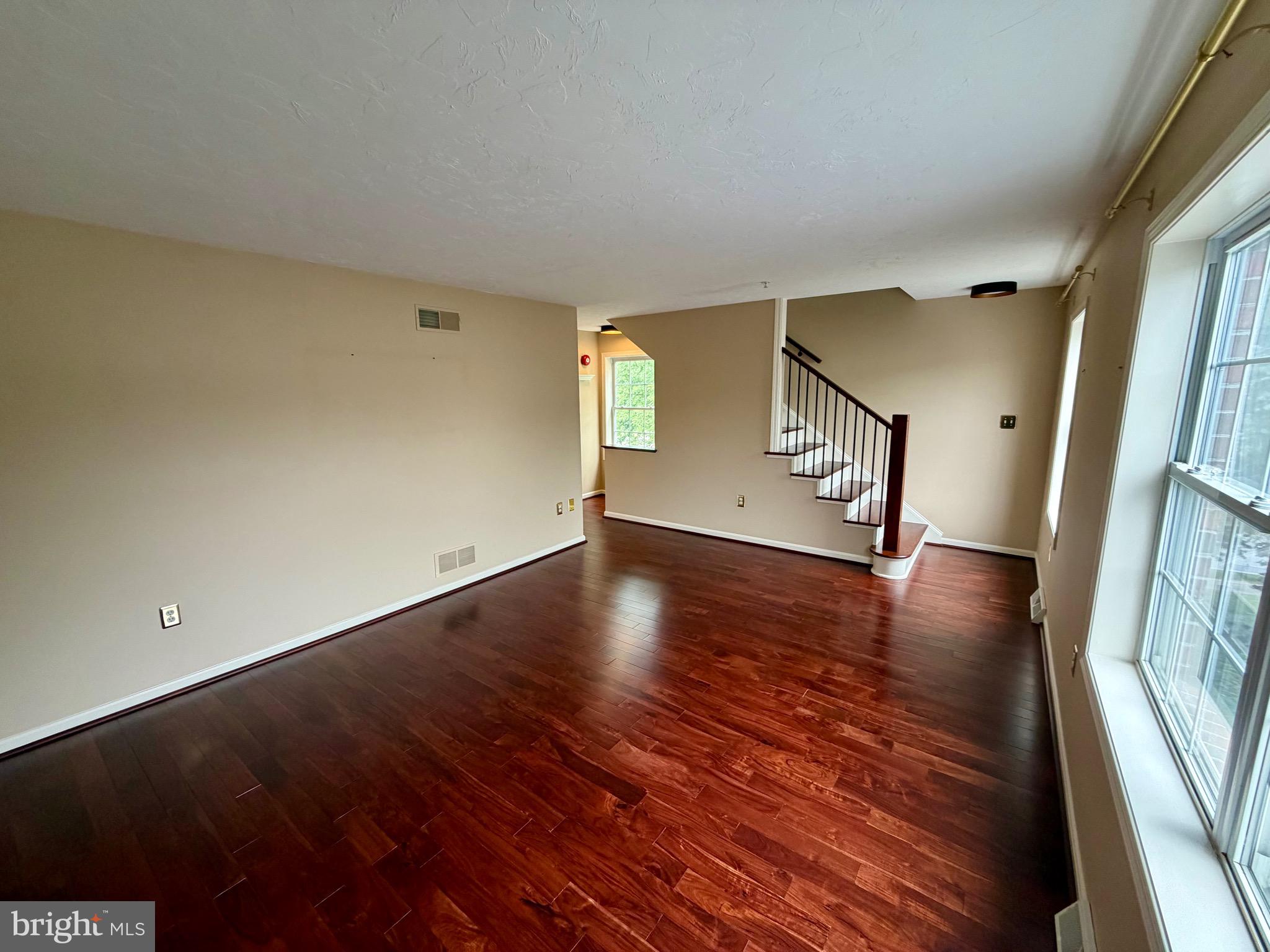 SPRINGETTSBURY TWP - Residential