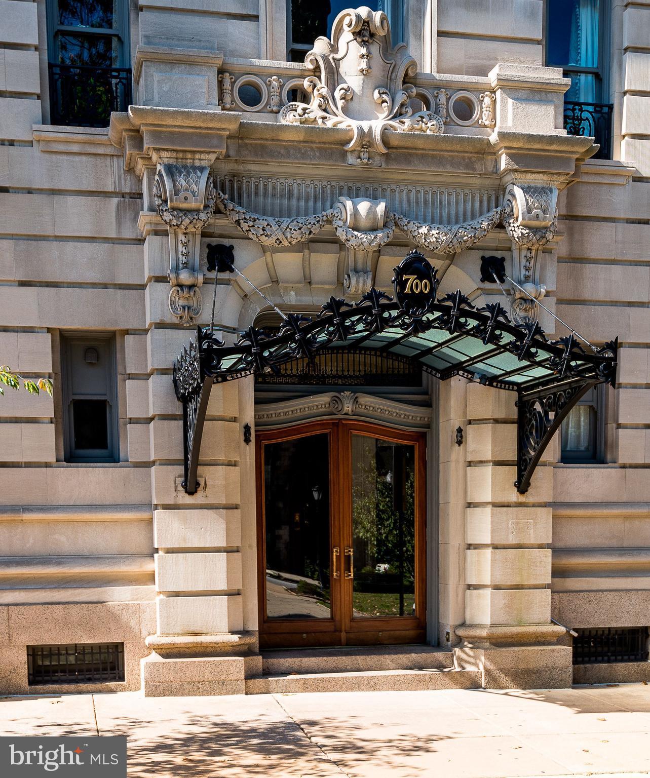 MOUNT VERNON PLACE HISTORIC DISTRICT - Residential