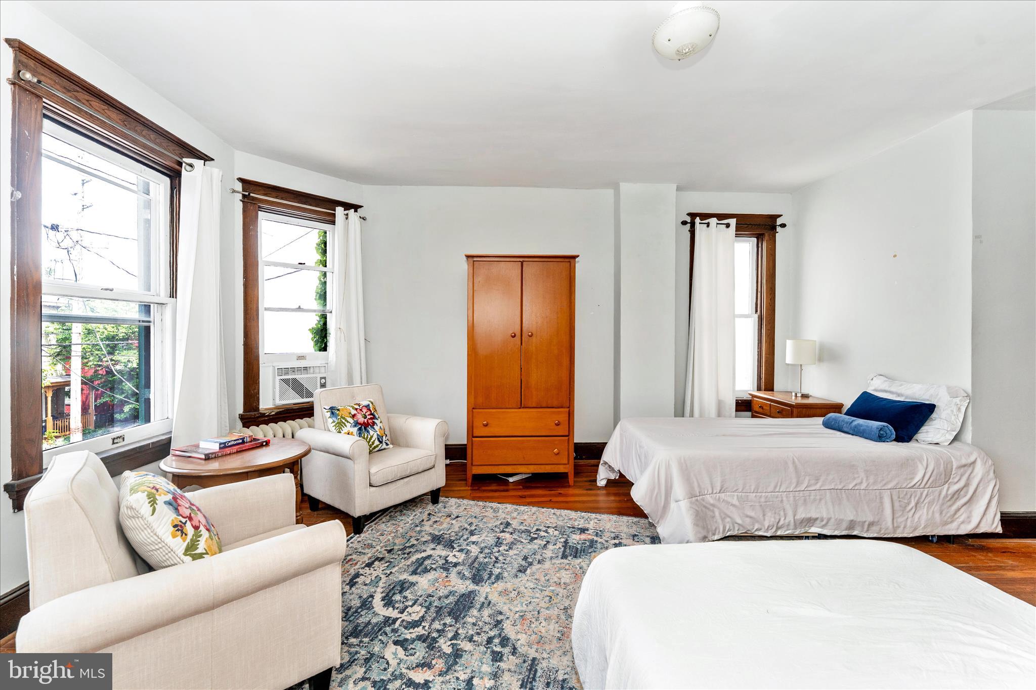 HOOD COLLEGE - Residential
