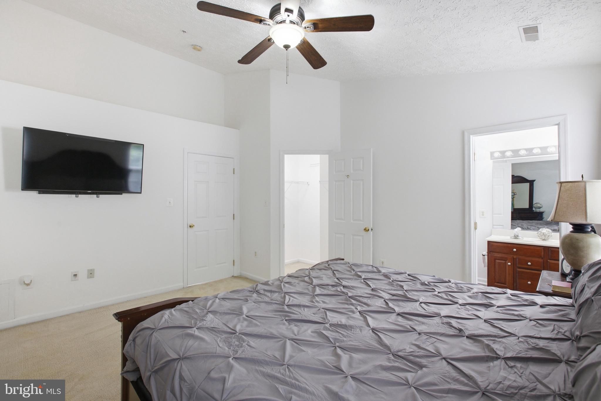 HIGHGROVE - Residential