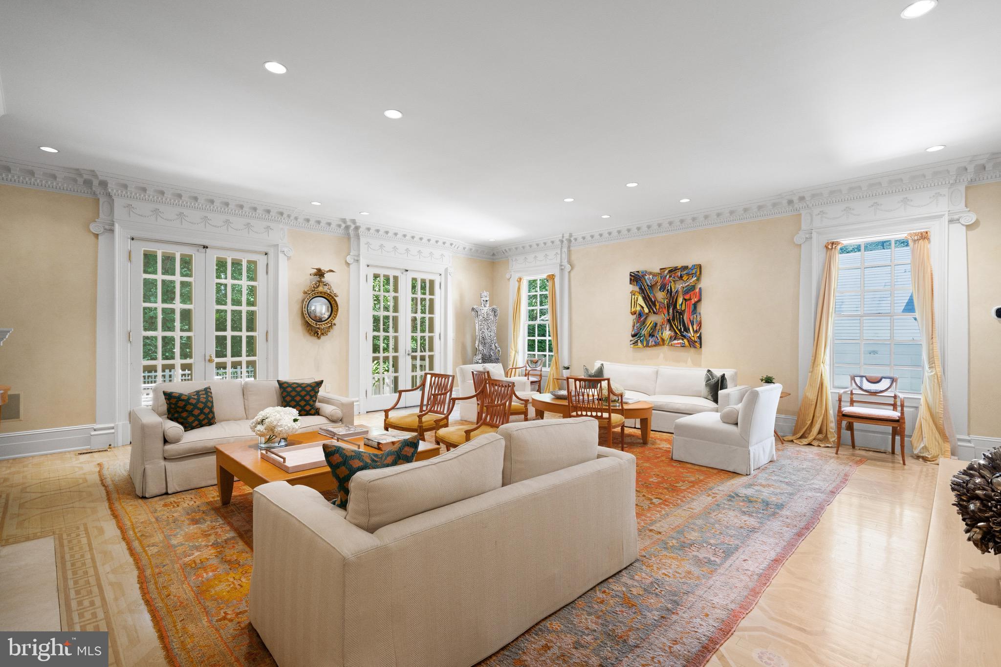 SPRING VALLEY - Residential