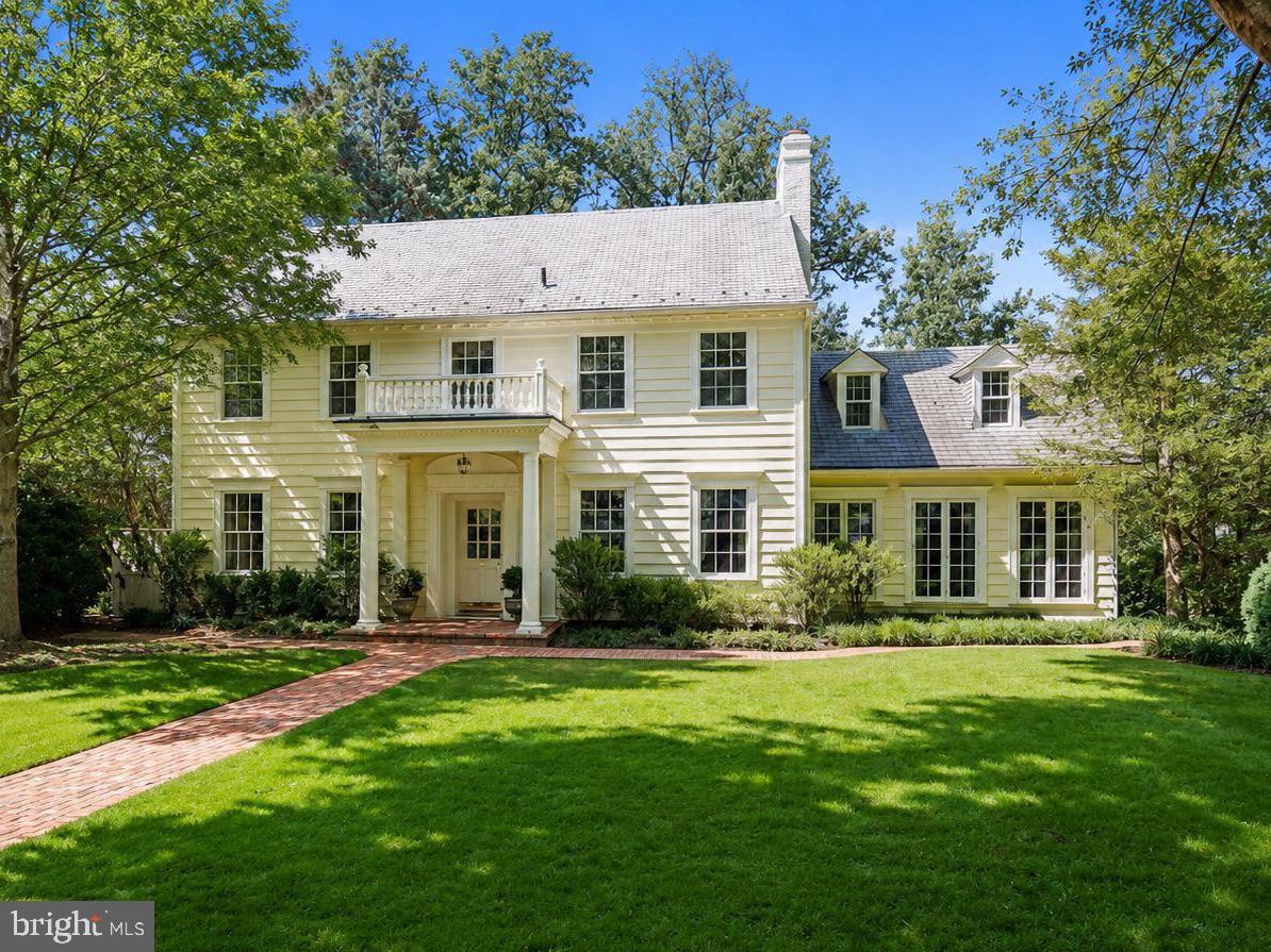 SPRING VALLEY - Residential