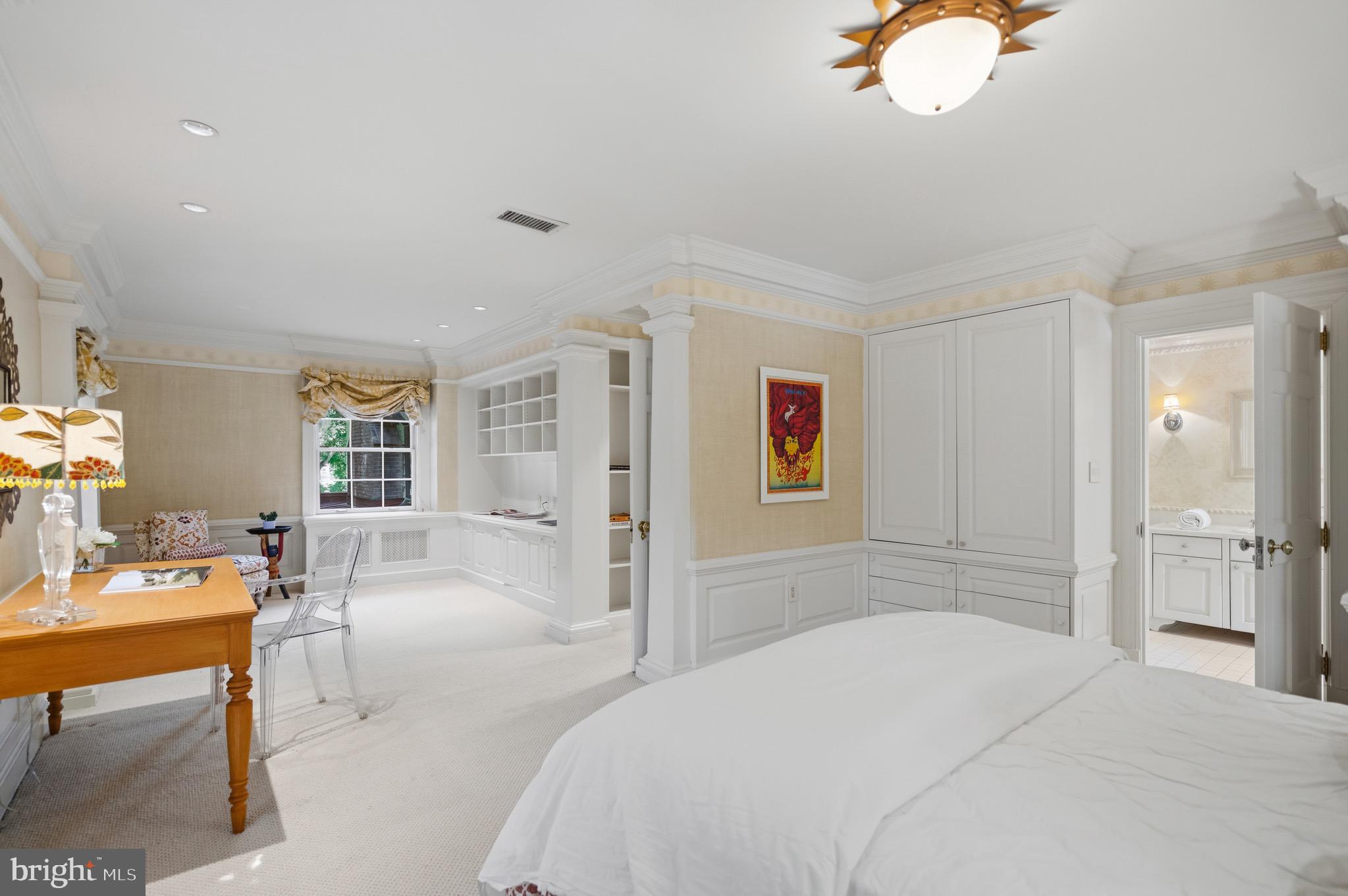 SPRING VALLEY - Residential
