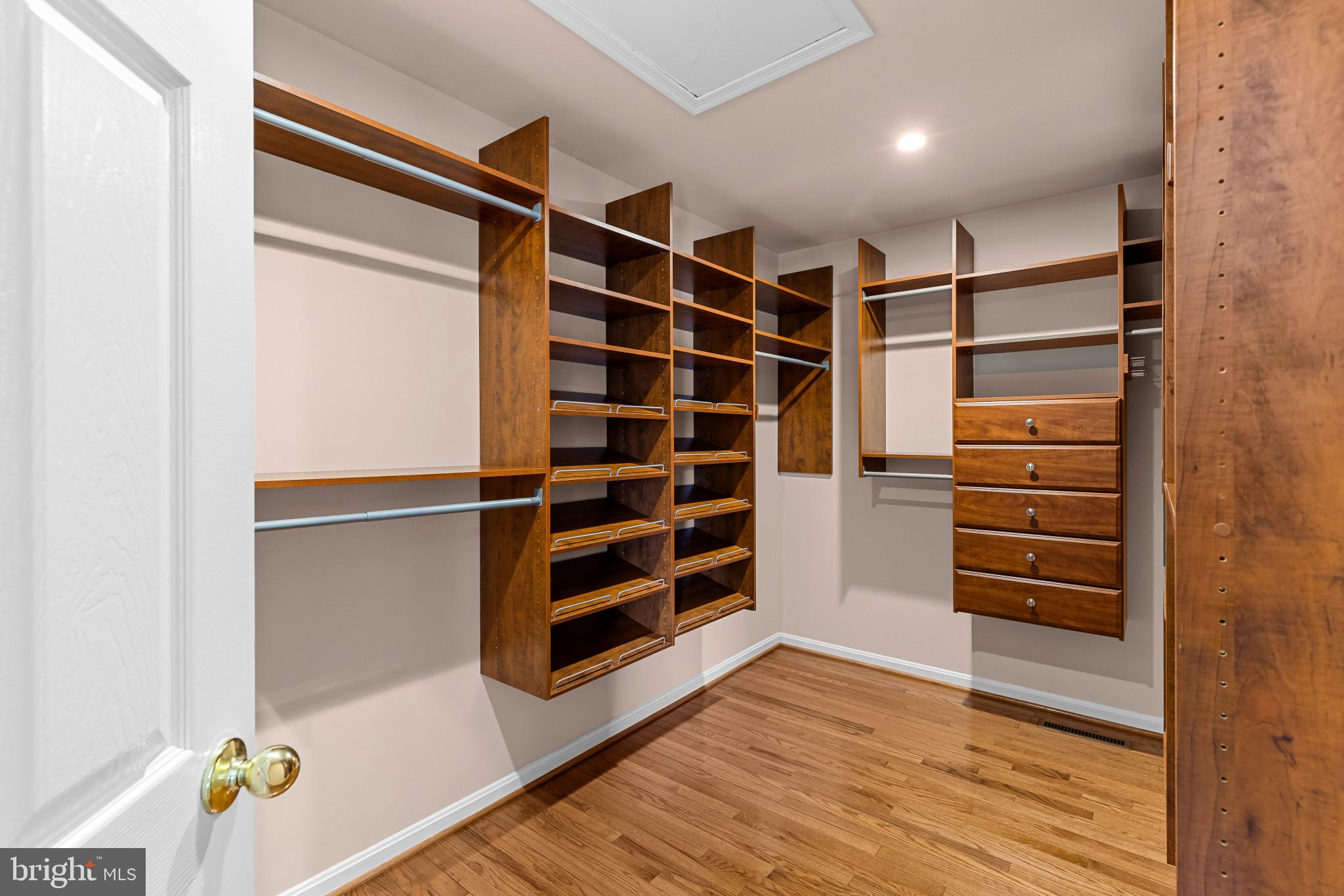 WESTGATE - Residential