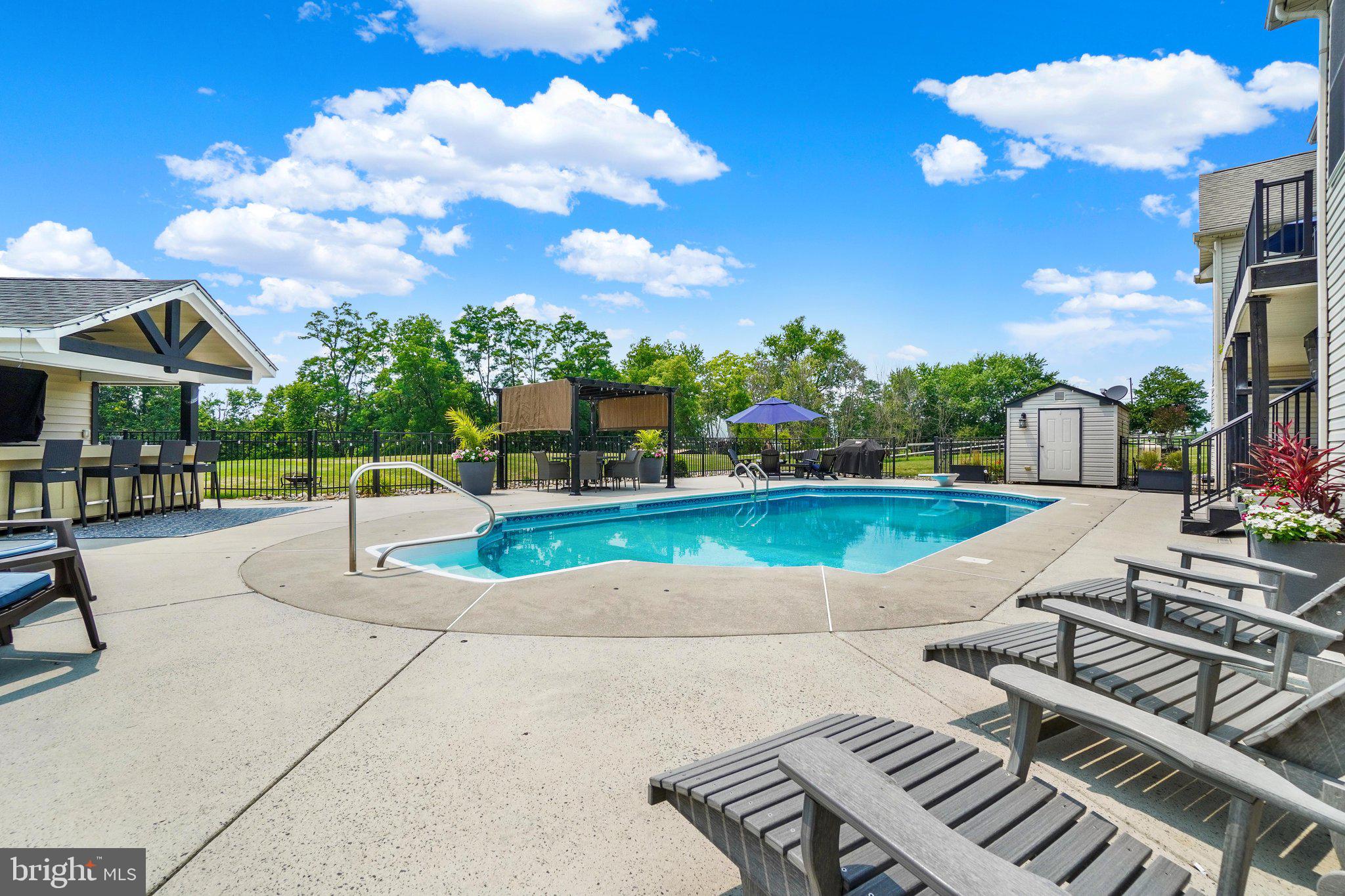 STONE CREEK ESTATES - Residential
