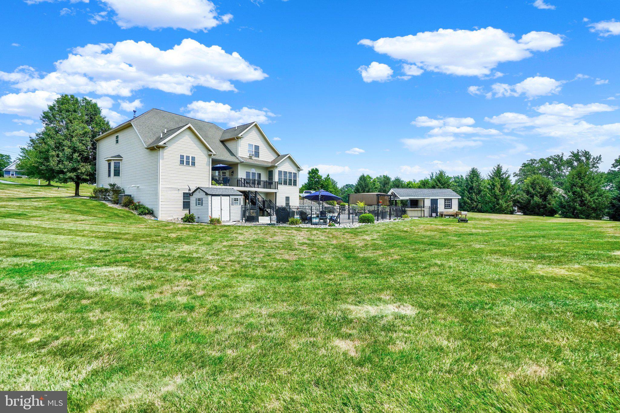 STONE CREEK ESTATES - Residential