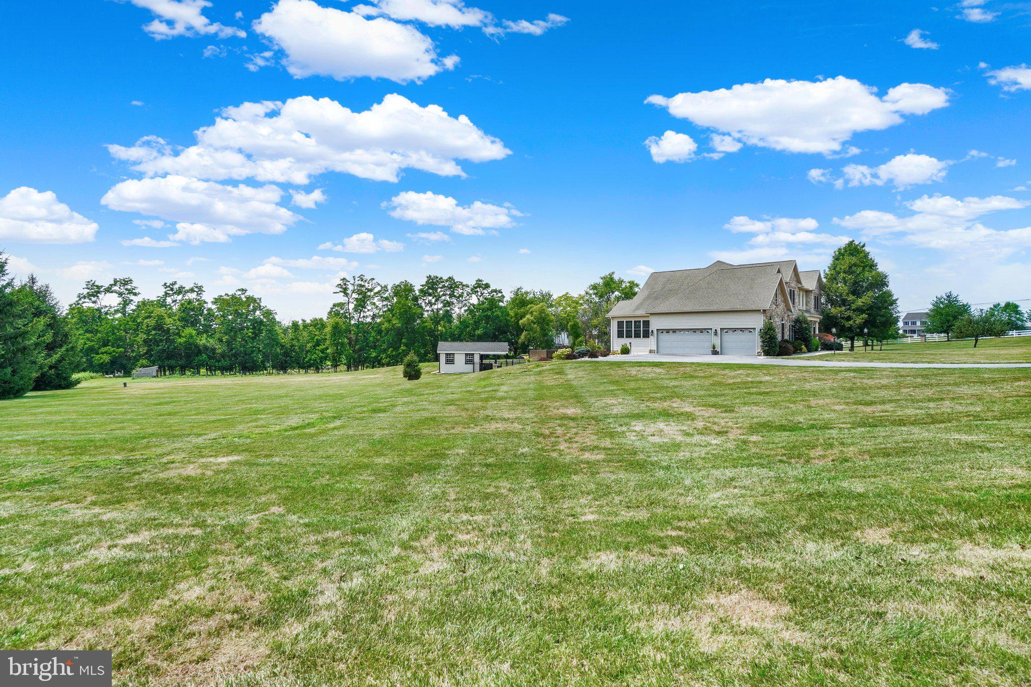 STONE CREEK ESTATES - Residential