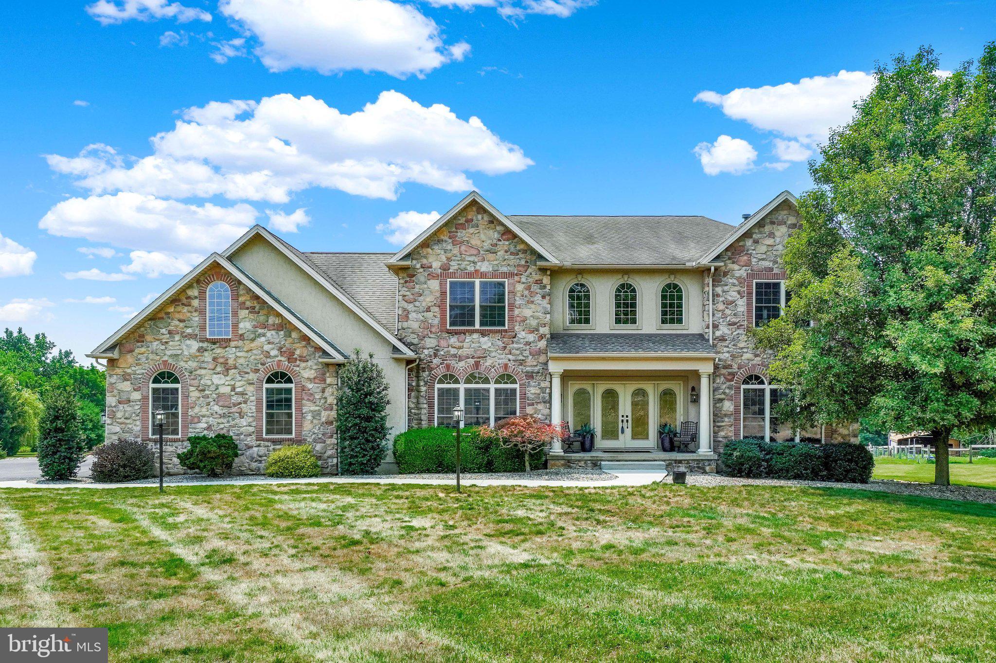 STONE CREEK ESTATES - Residential